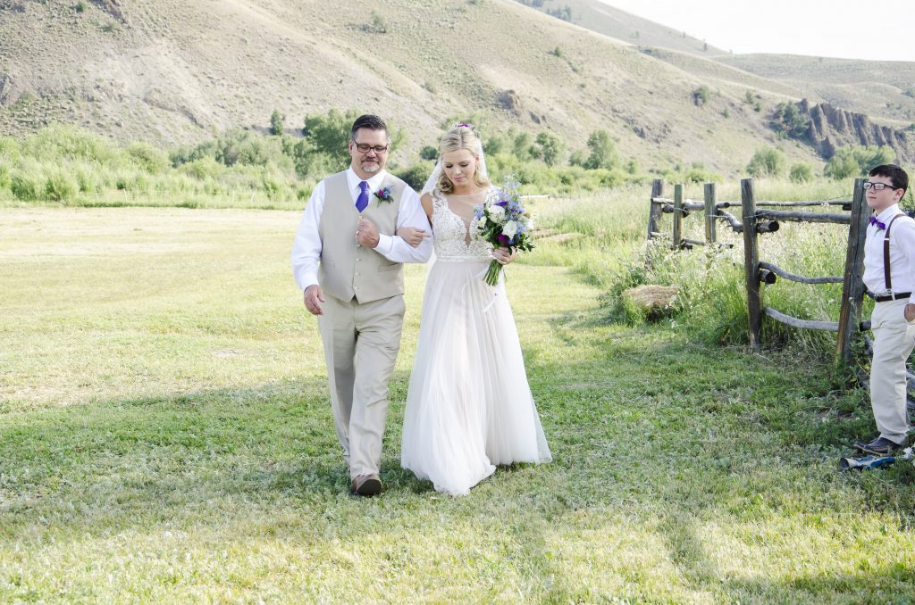 Logann and Blake’s Rustic Chic Country Wedding at IBar Ranch