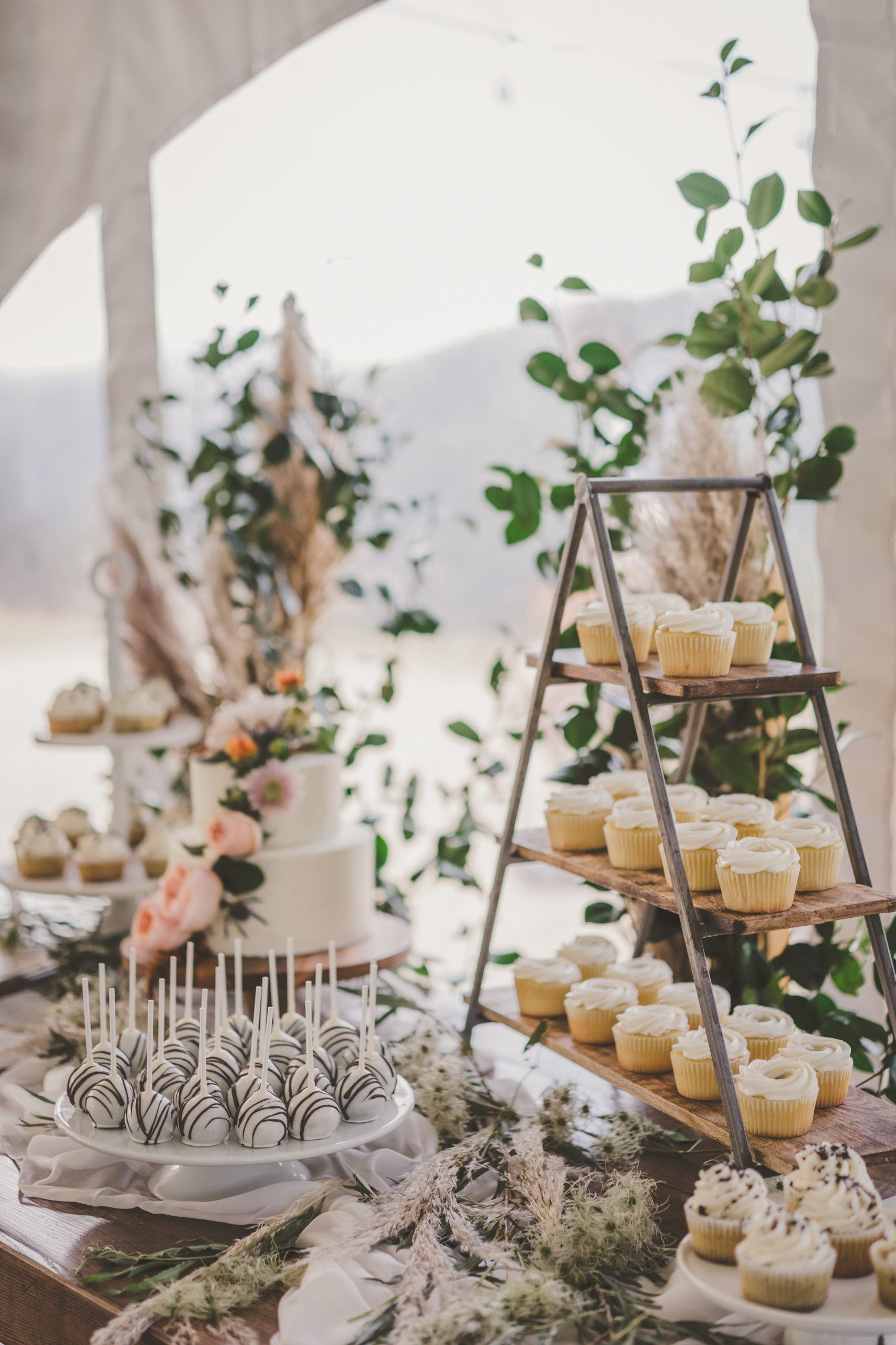 wedding sweets table