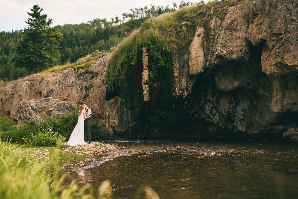Southwest Wedding Vibes at Cement Creek Ranch in Crested Butte