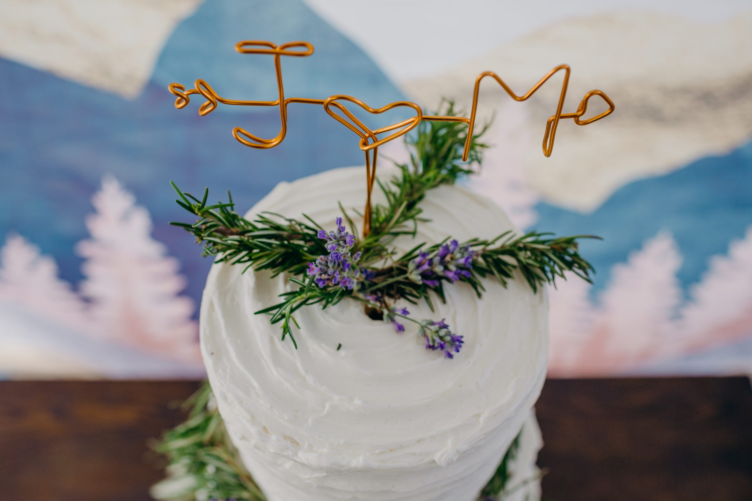 J+M cake topper