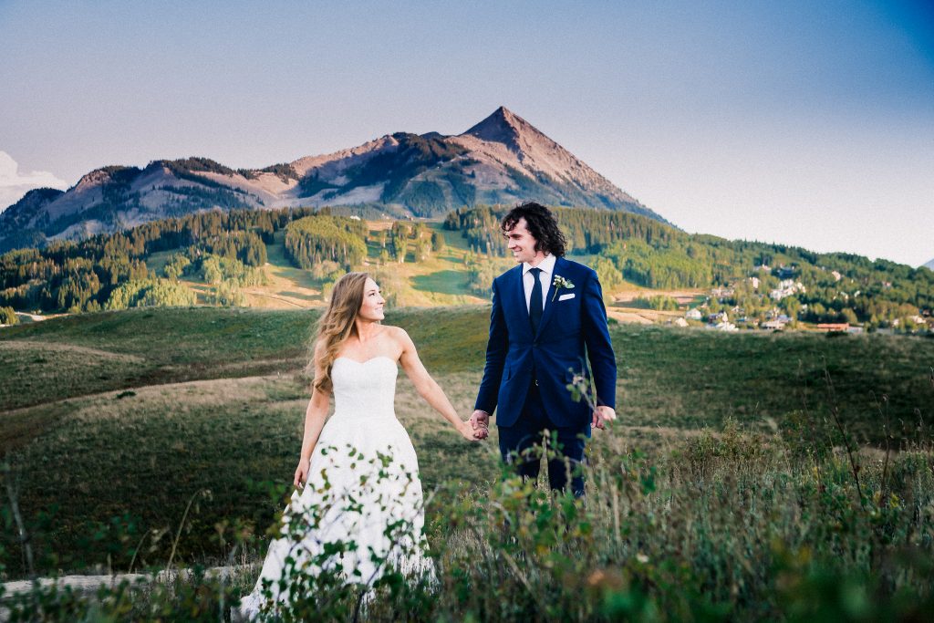 Crested Butte wedding with mountains in the back