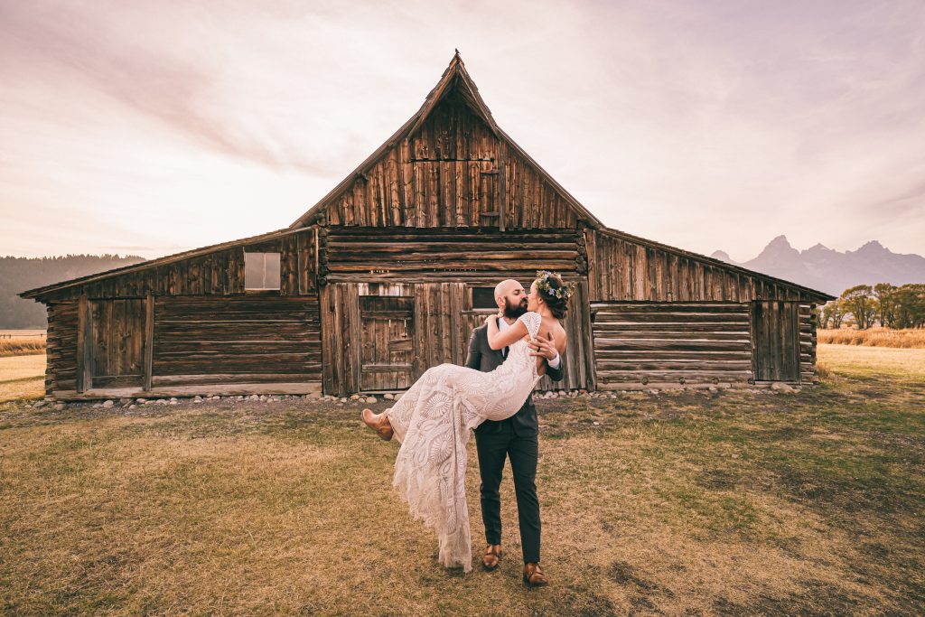 Moulton barn wedding